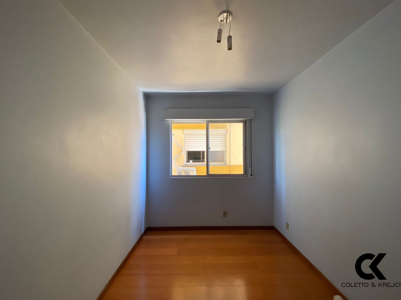 Apartamento à venda com 2 quartos, 67m² - Foto 6