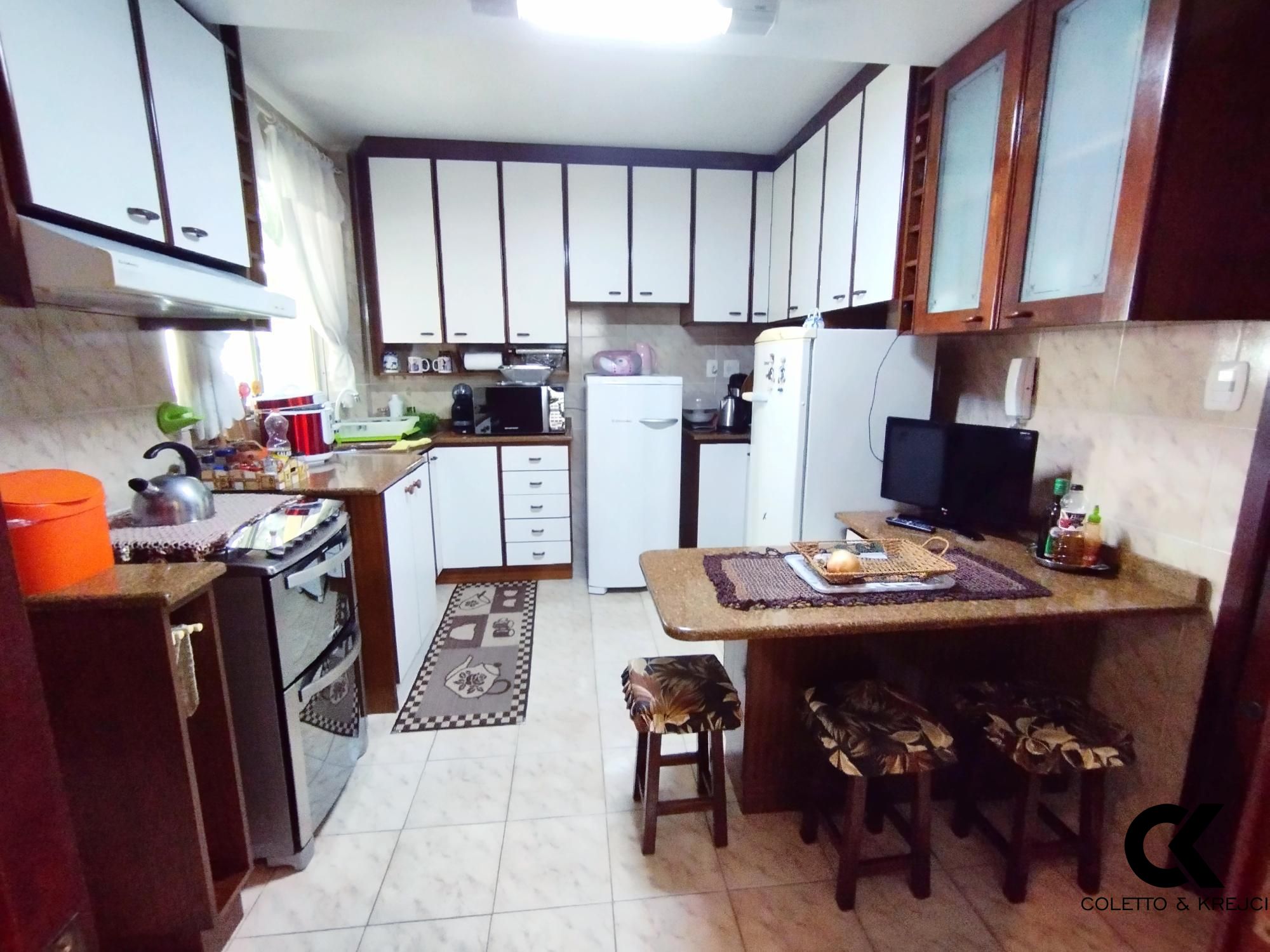 Apartamento, 4 quartos, 242 m² - Foto 3