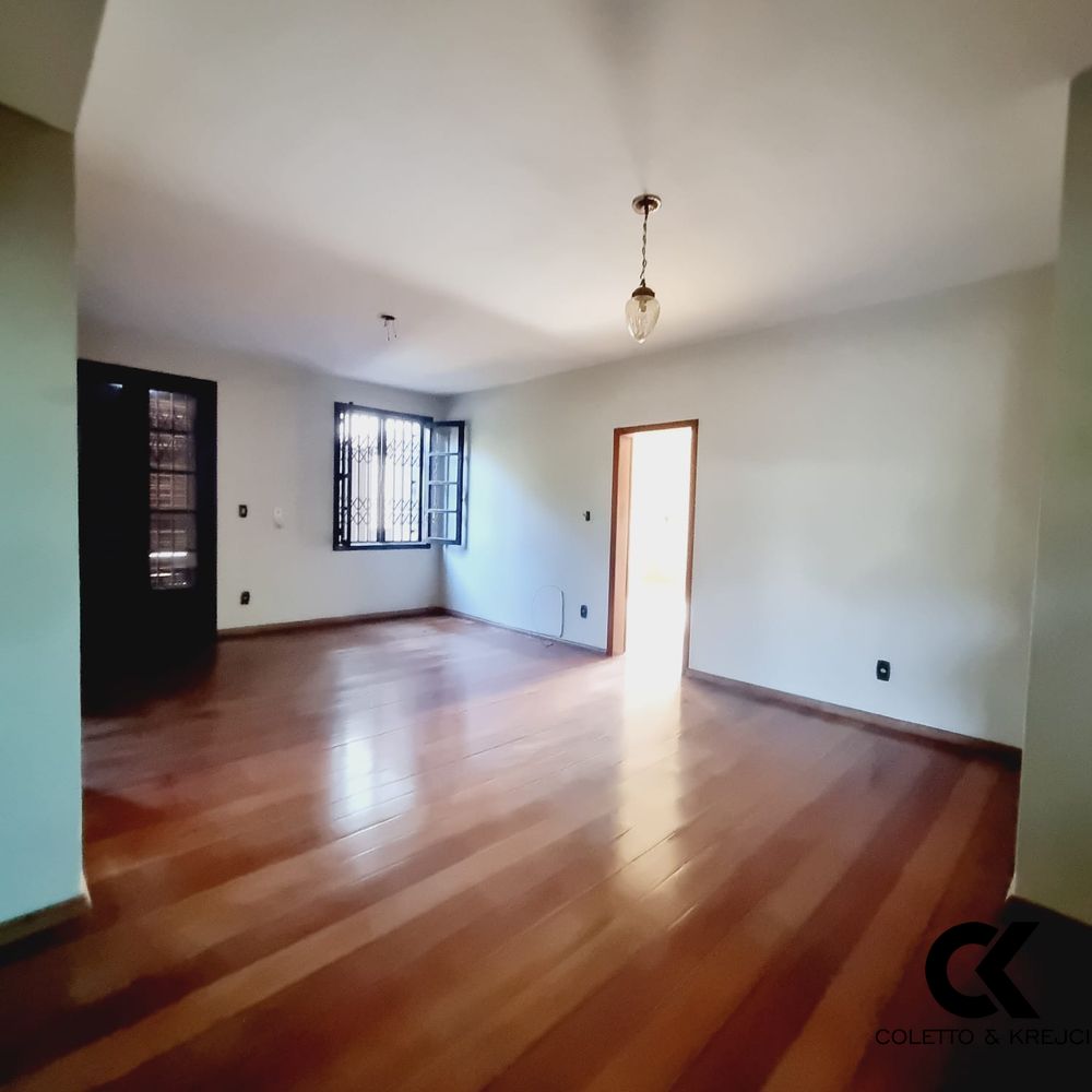 Casa, 6 quartos, 388 m² - Foto 4