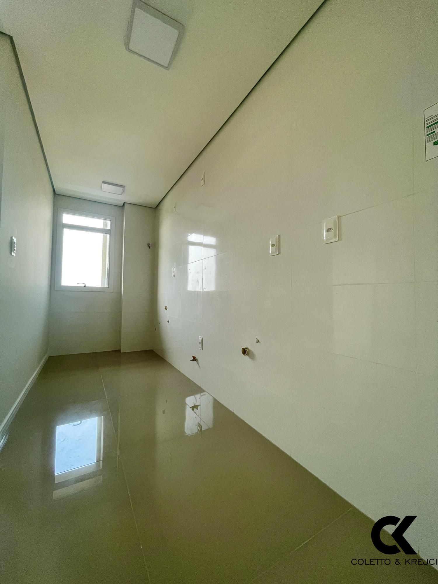 Apartamento à venda com 1 quarto, 41m² - Foto 6