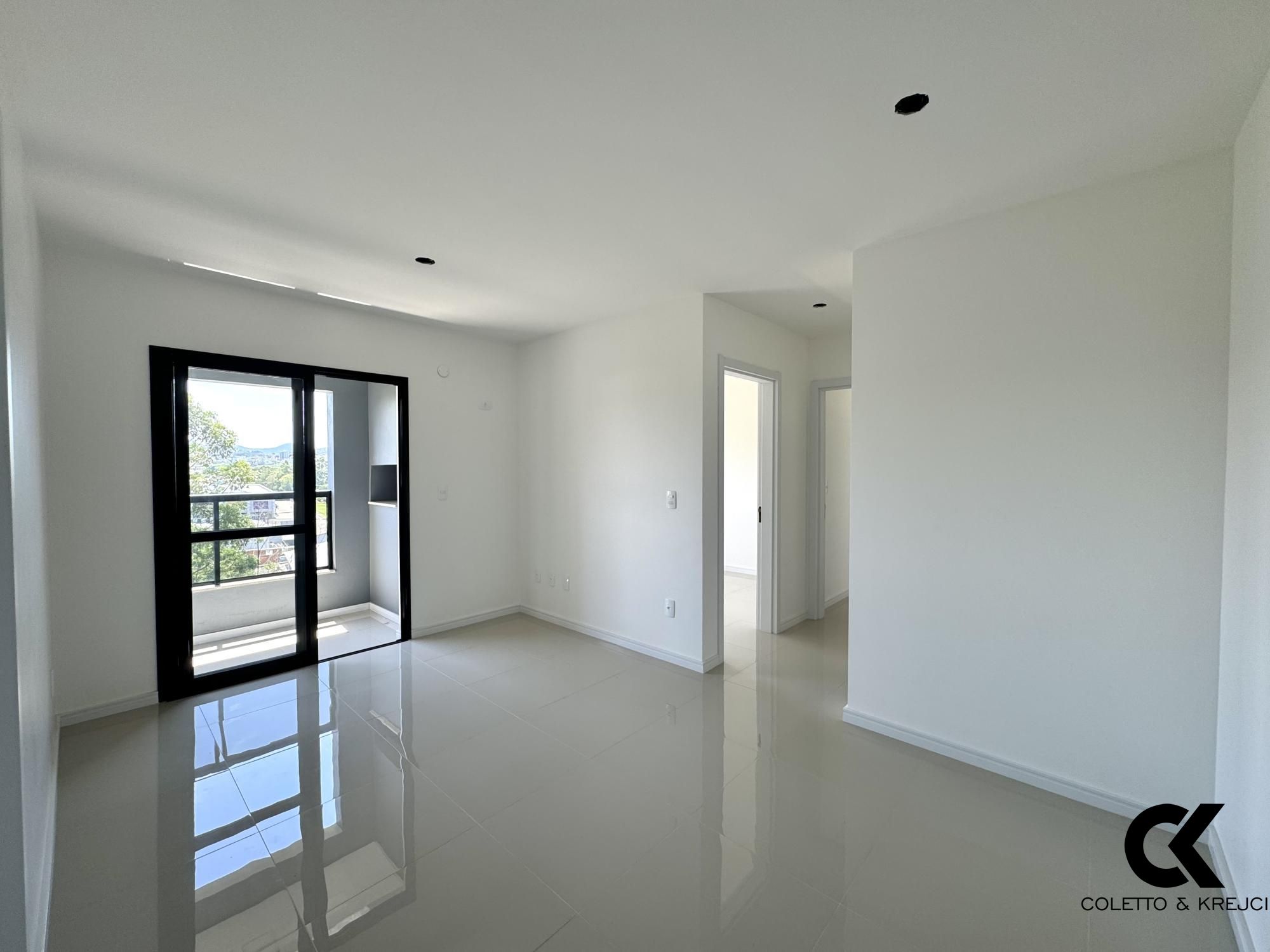 Apartamento à venda com 2 quartos, 88m² - Foto 1