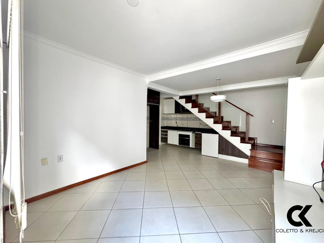 Casa de Condomínio, 2 quartos - Foto 1