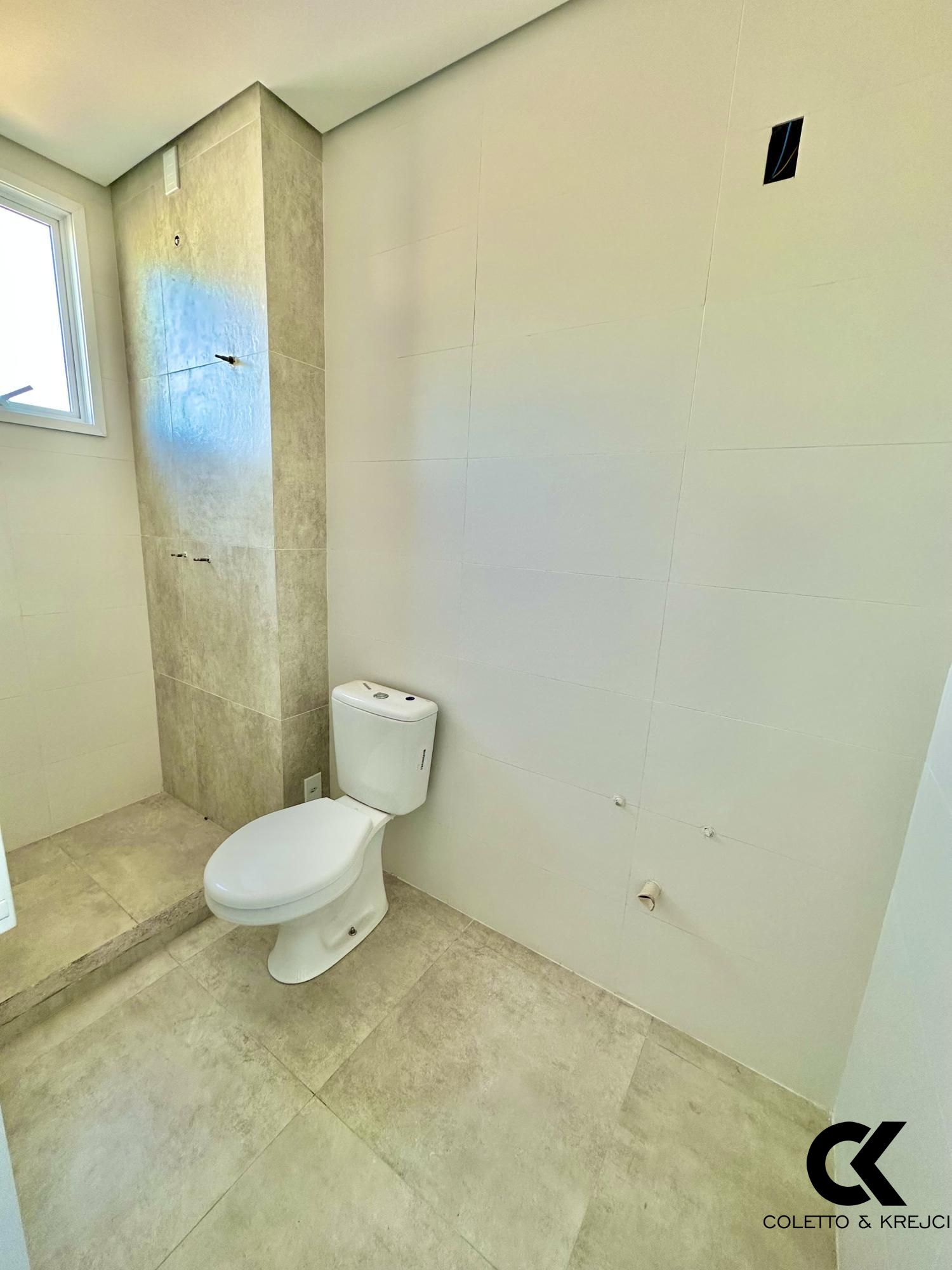 Apartamento à venda com 2 quartos, 80m² - Foto 17