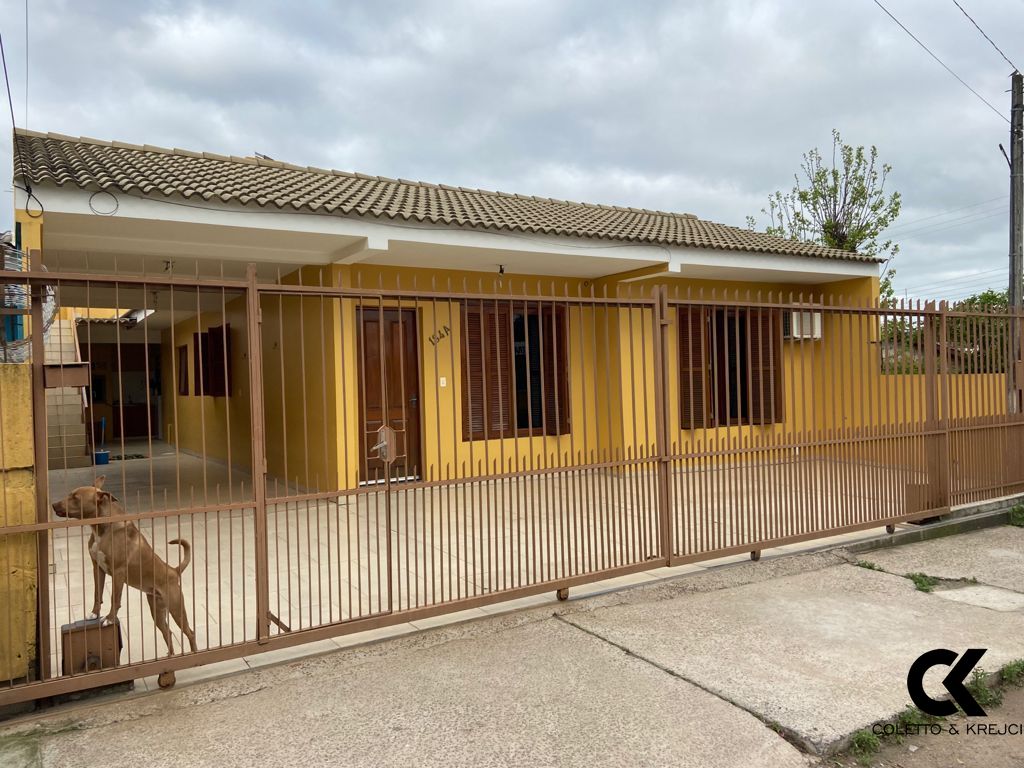 Casa à venda com 3 quartos, 182m² - Foto 1