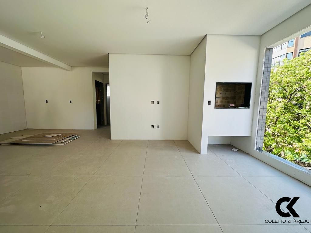 Apartamento à venda com 2 quartos, 72m² - Foto 3