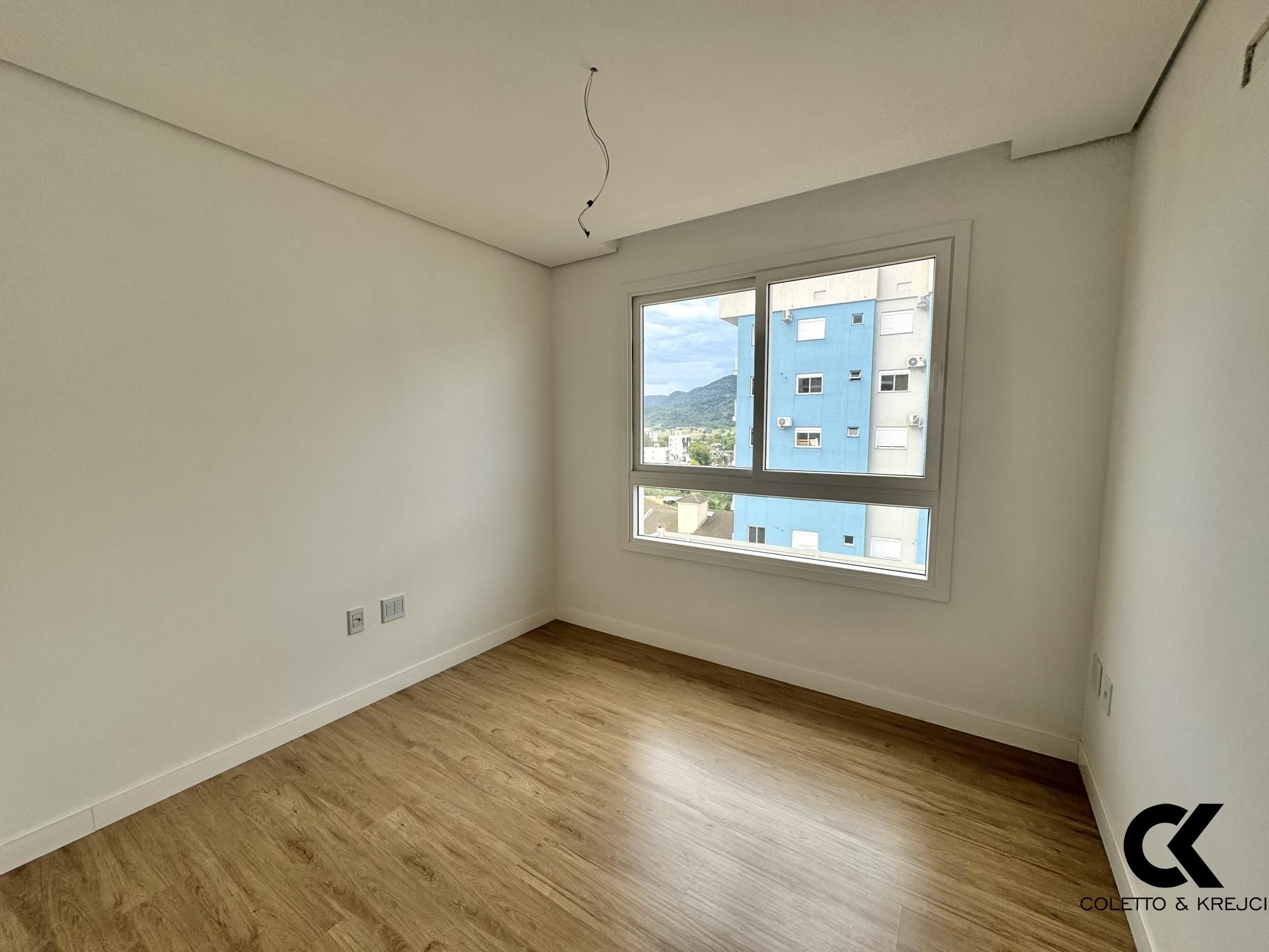 Apartamento à venda com 2 quartos, 66m² - Foto 7