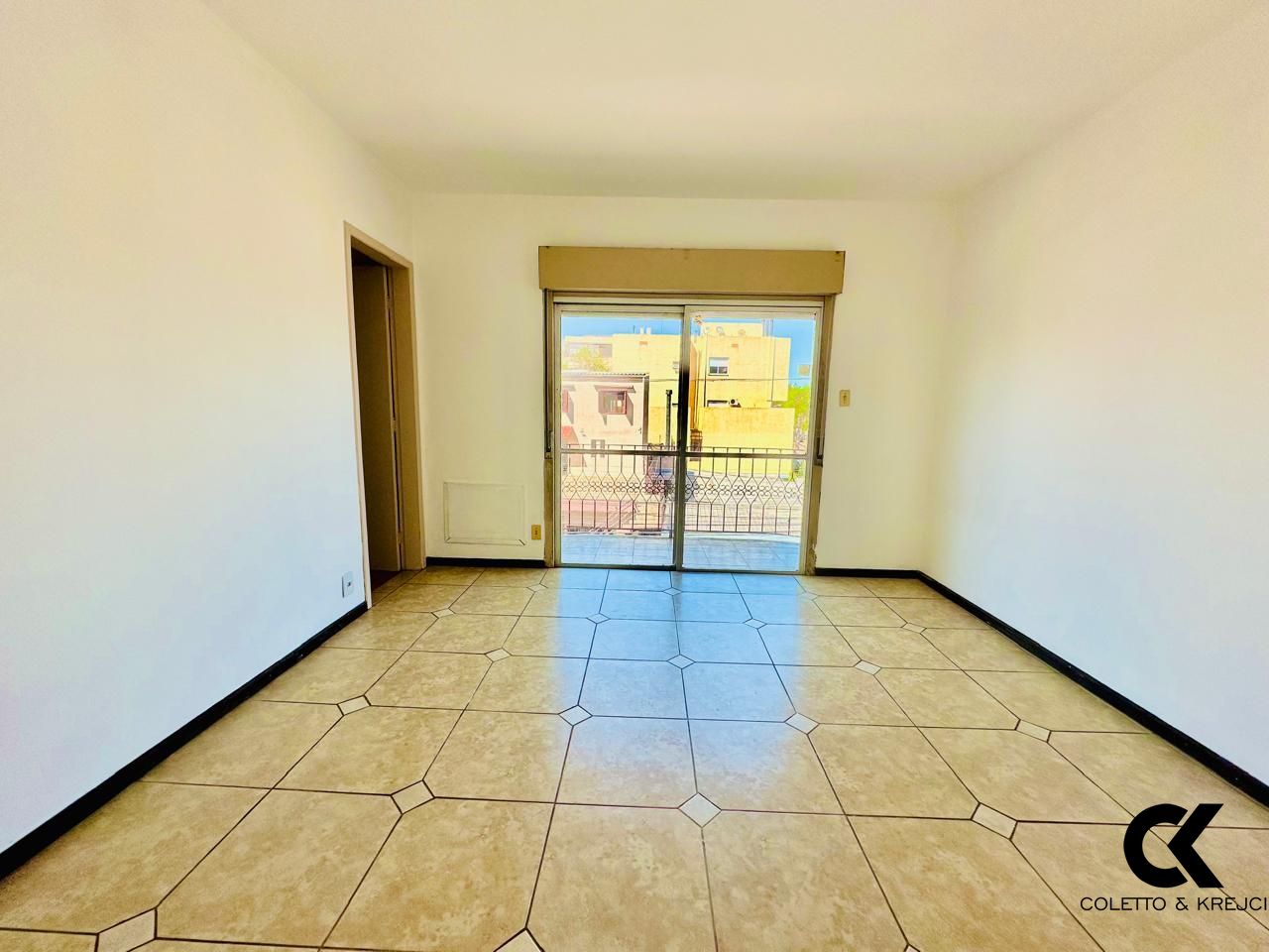 Apartamento à venda com 2 quartos, 102m² - Foto 12