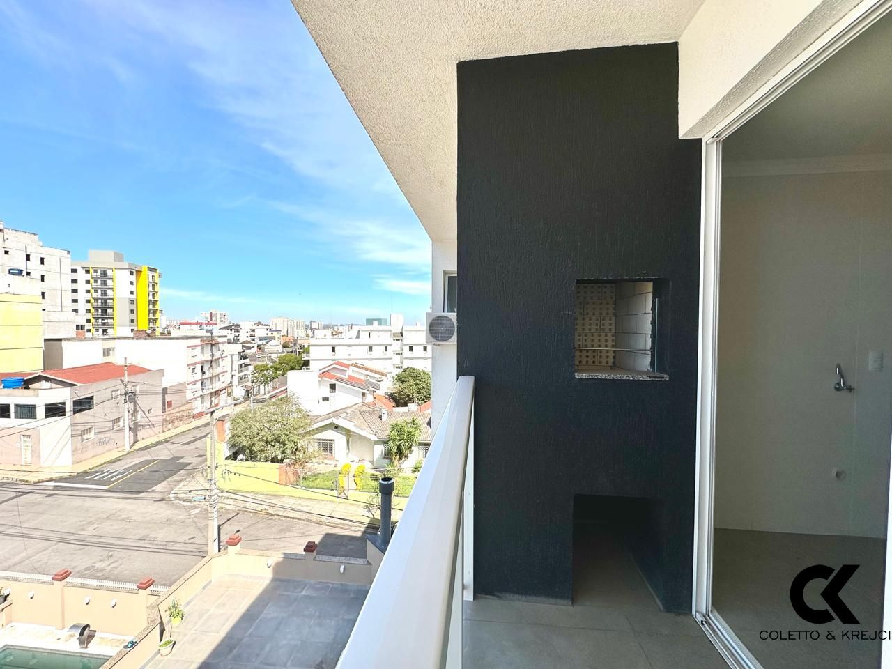 Apartamento à venda com 2 quartos, 55m² - Foto 3