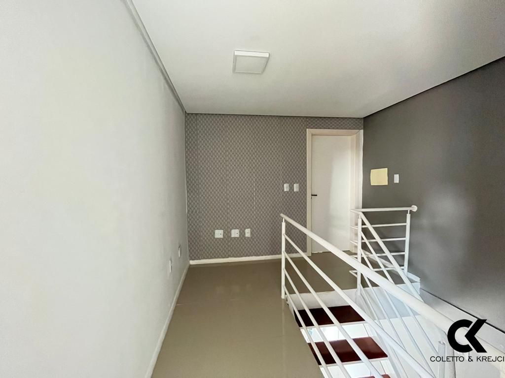 Apartamento à venda com 2 quartos, 108m² - Foto 10