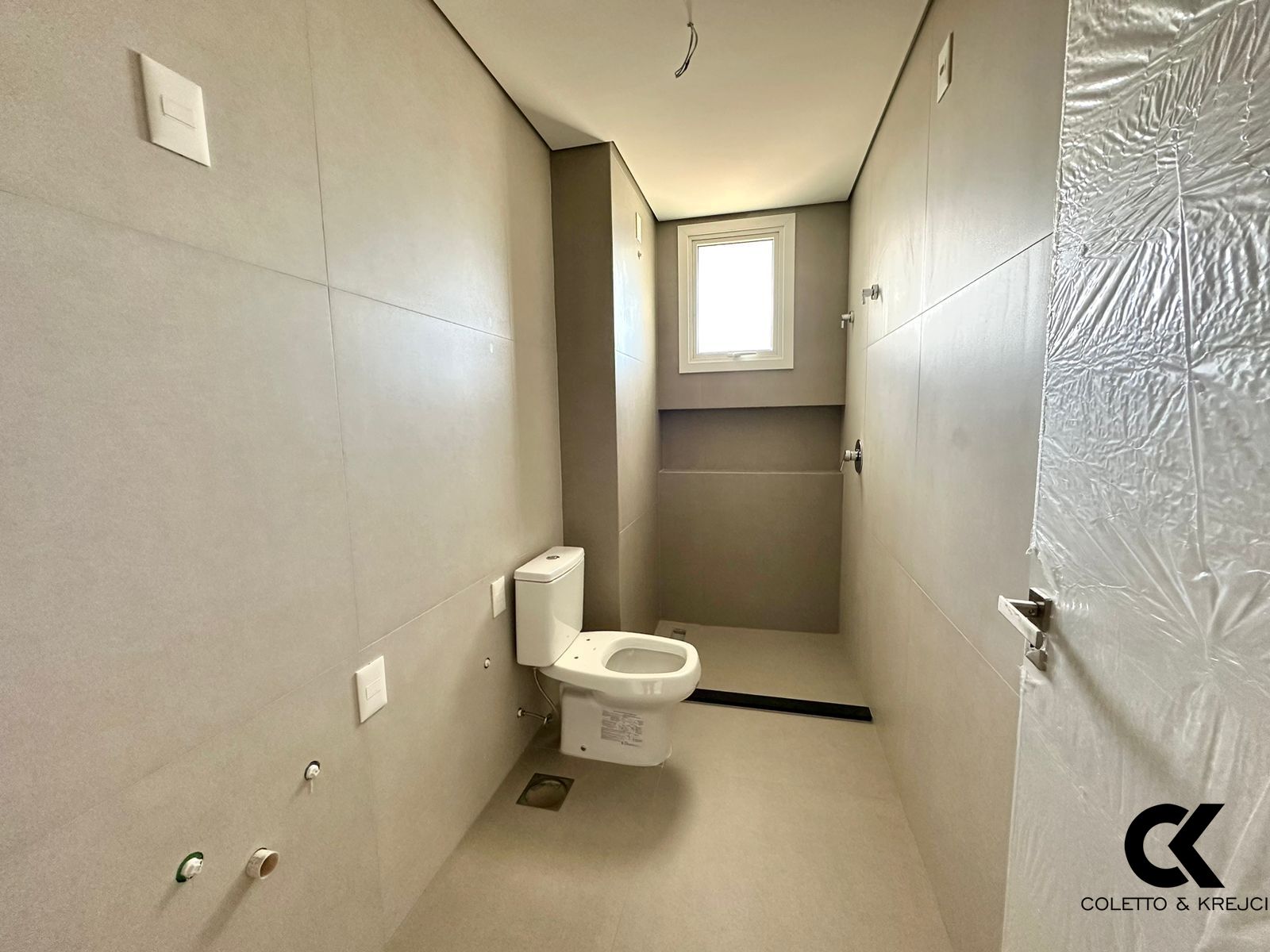 Apartamento à venda com 2 quartos, 87m² - Foto 8