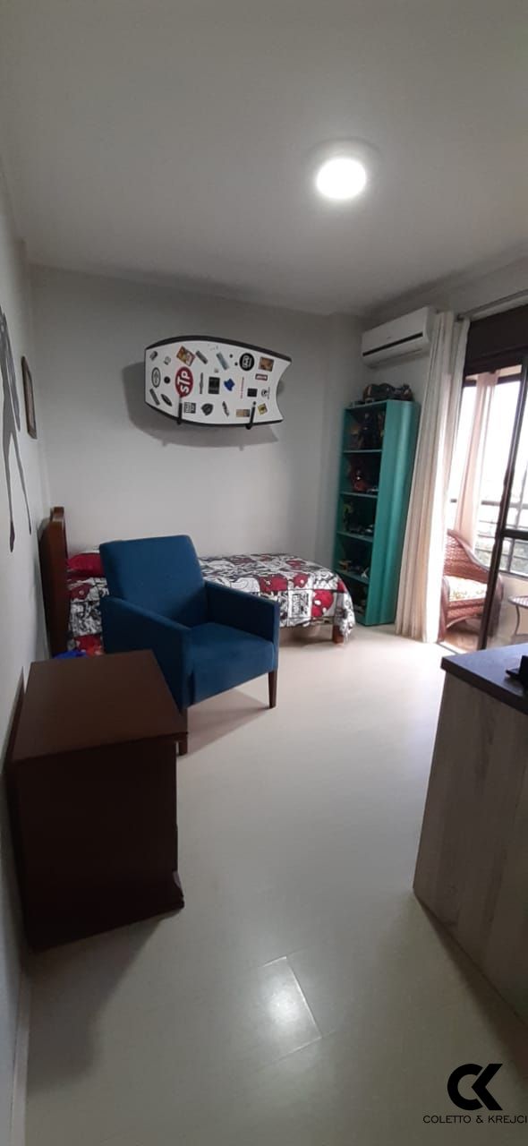 Apartamento à venda com 3 quartos, 115m² - Foto 16