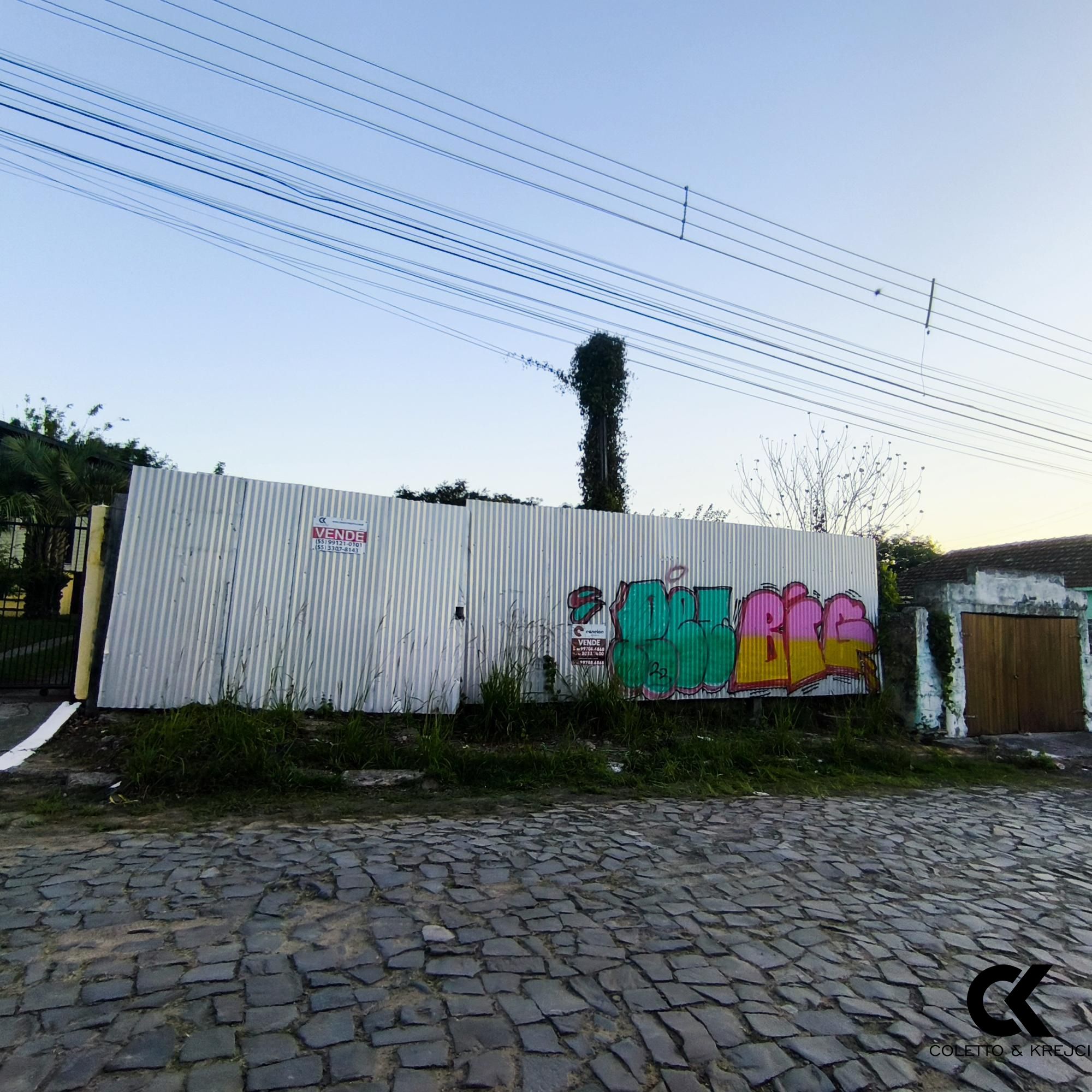 Terreno à venda, 598m² - Foto 1