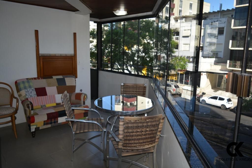 Apartamento à venda com 3 quartos, 252m² - Foto 6