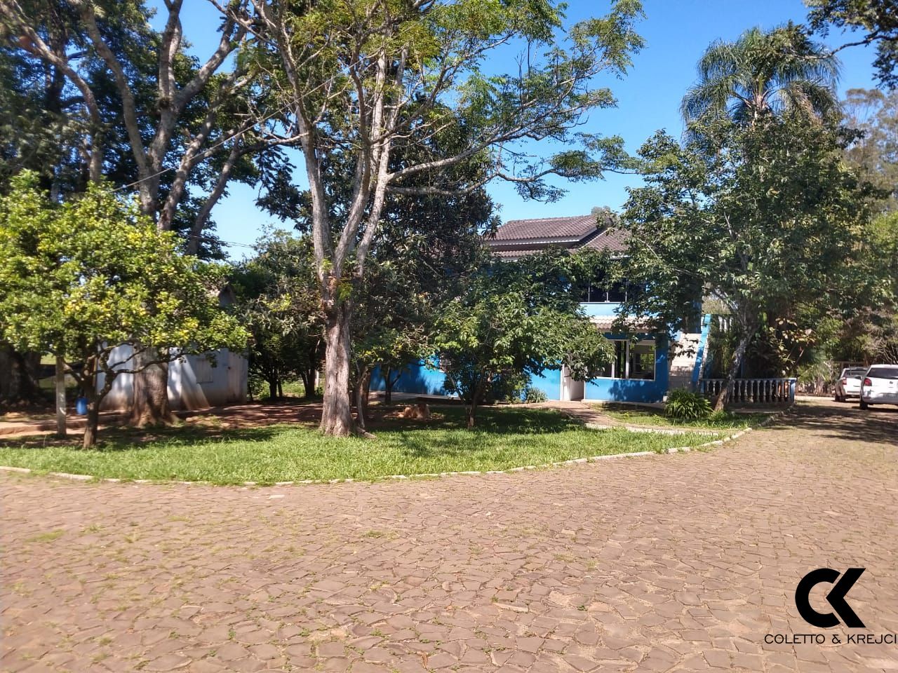 Fazenda à venda com 4 quartos, 480m² - Foto 12