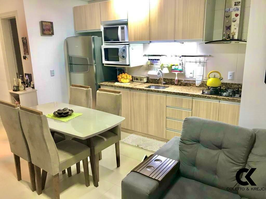 Apartamento à venda com 2 quartos, 53m² - Foto 1