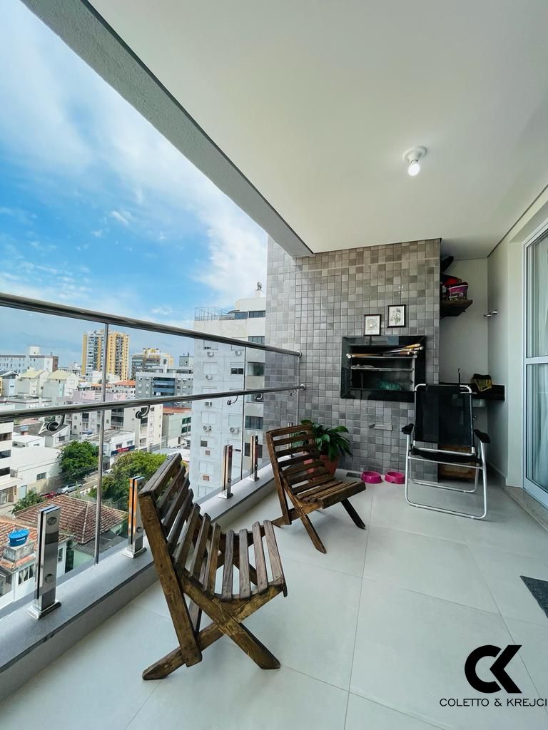 Apartamento à venda com 3 quartos, 131m² - Foto 7