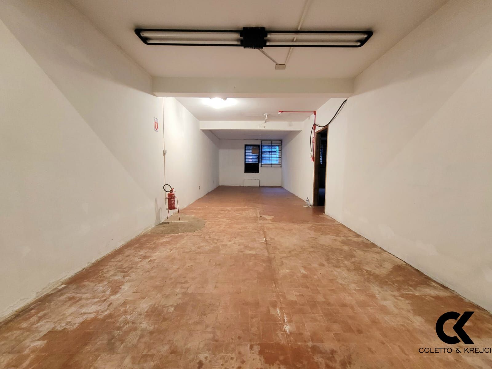 Loja-Salão à venda e aluguel com 3 quartos, 335m² - Foto 17