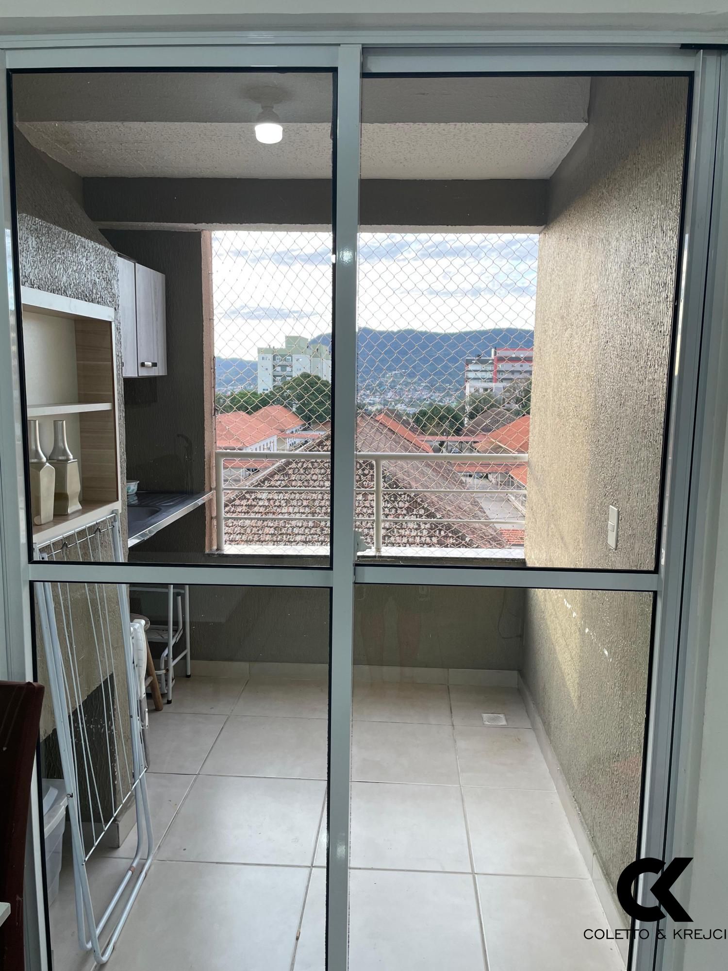 Apartamento à venda com 2 quartos, 60m² - Foto 5