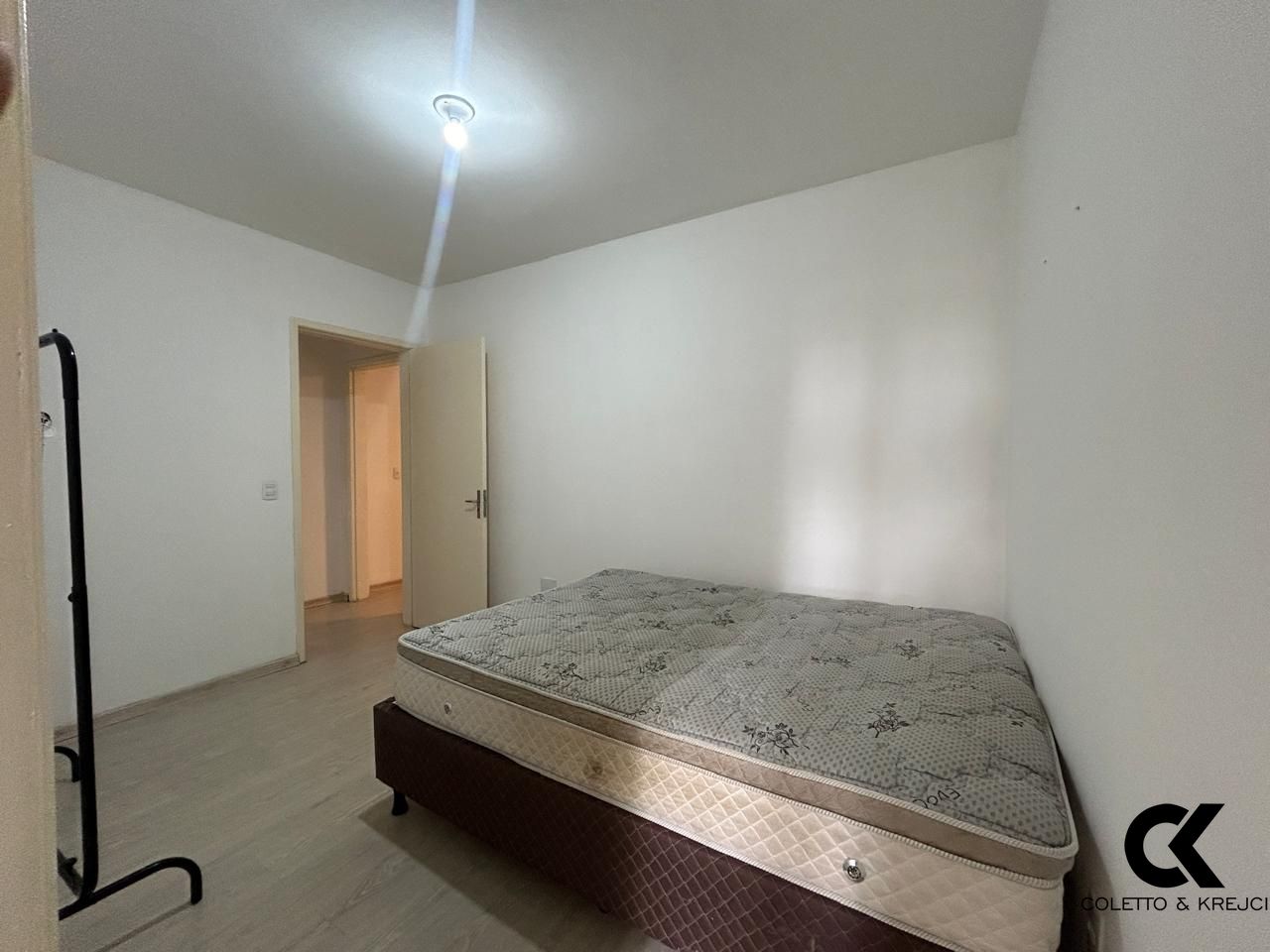 Apartamento à venda com 2 quartos, 72m² - Foto 14