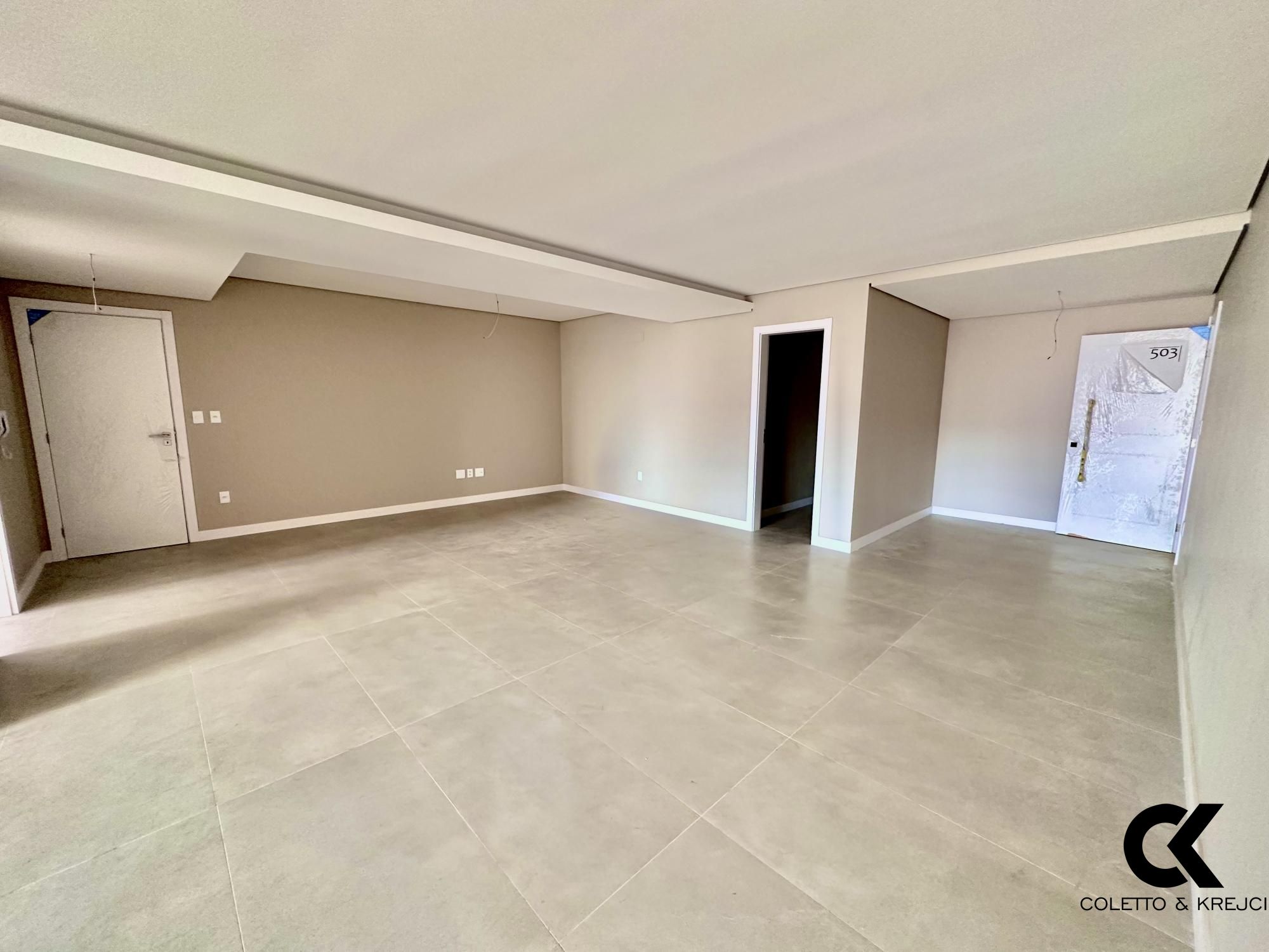 Apartamento à venda com 3 quartos, 193m² - Foto 4