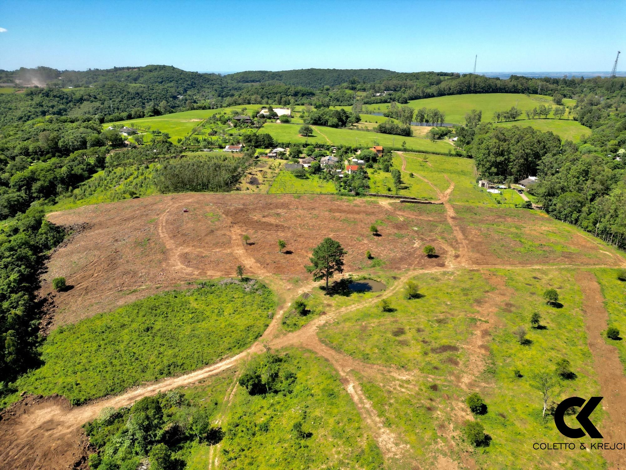 Loteamento e Condomínio à venda, 240000m² - Foto 2