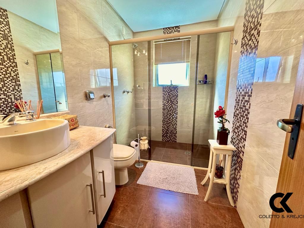 Cobertura, 4 quartos, 244 m² - Foto 5