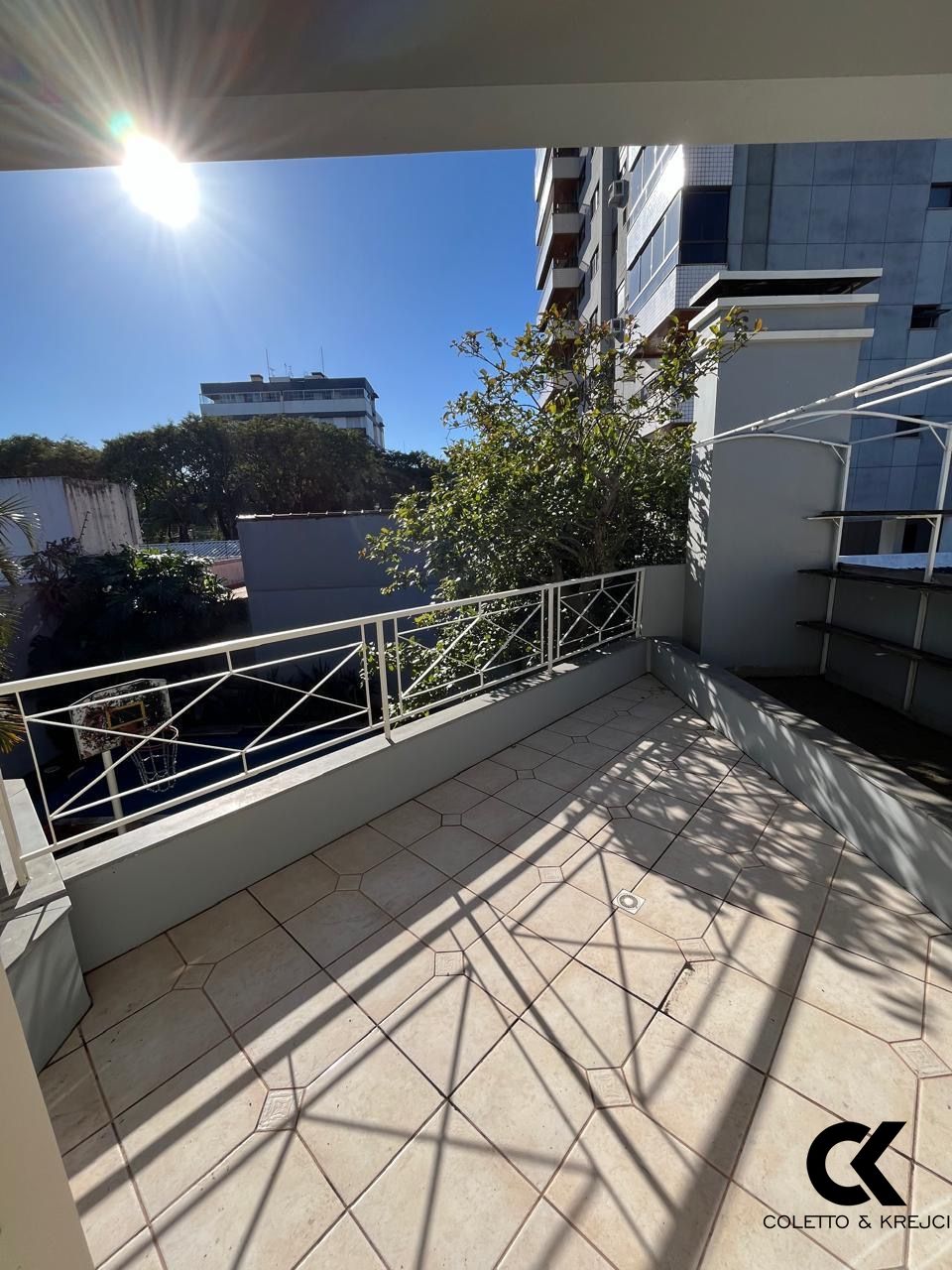 Casa, 4 quartos, 290 m² - Foto 22