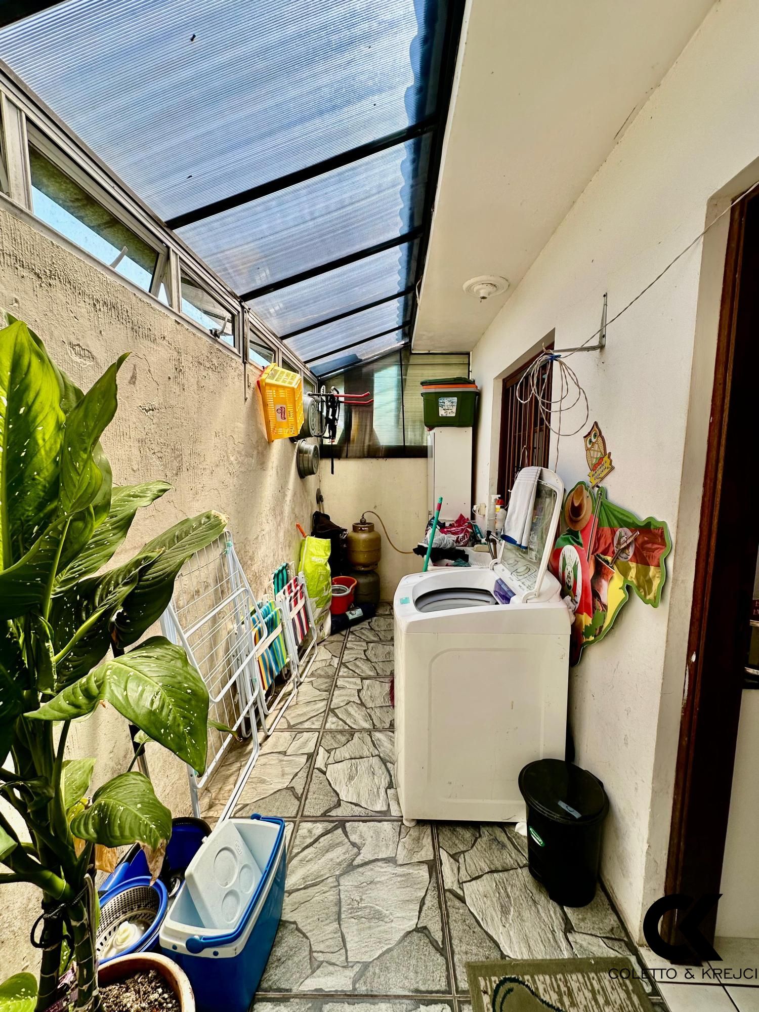 Casa à venda com 2 quartos, 90m² - Foto 14