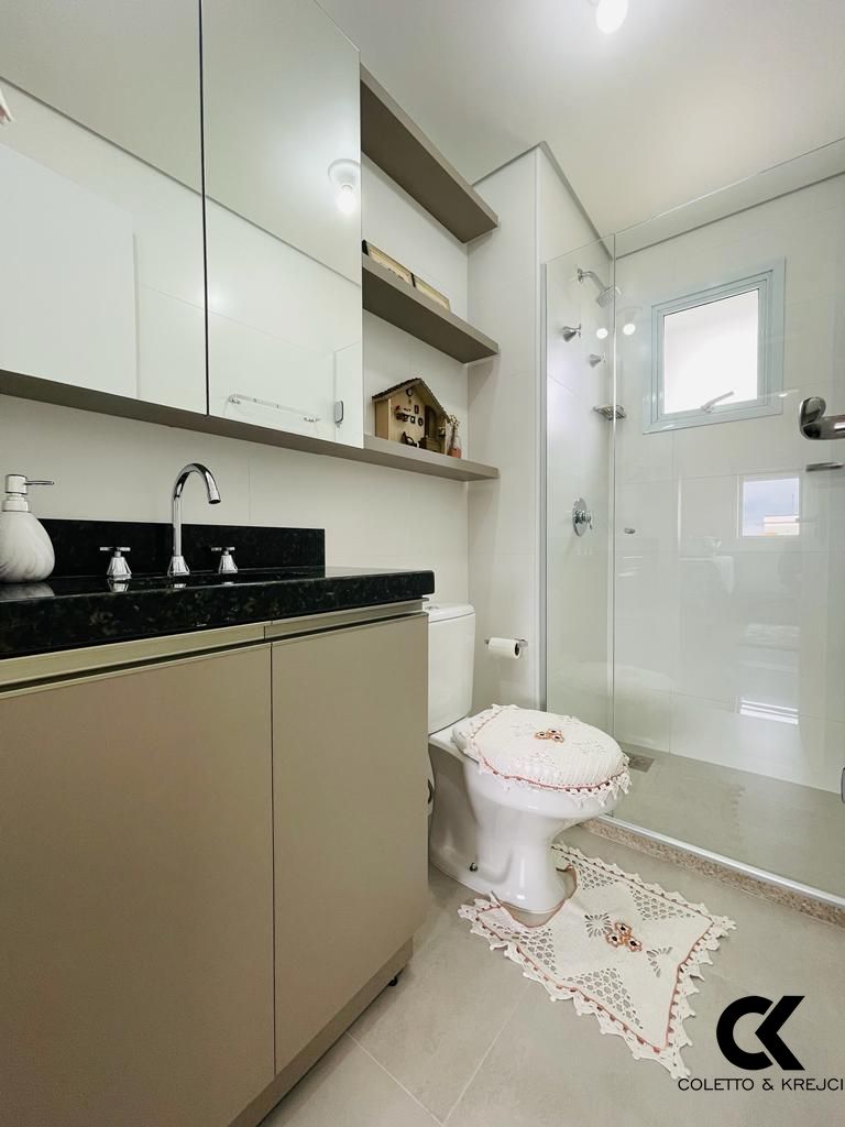 Apartamento à venda com 3 quartos, 131m² - Foto 12