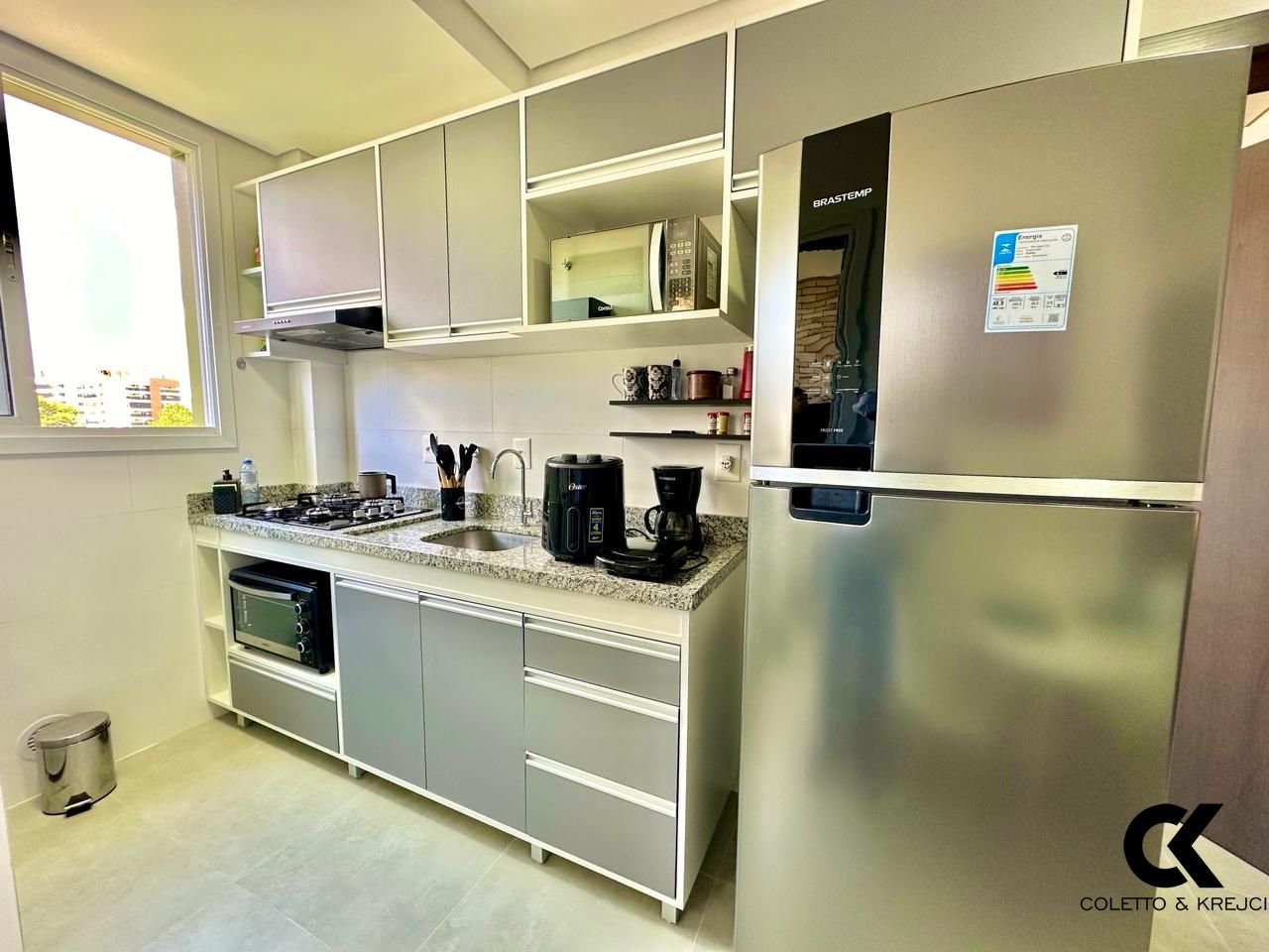 Apartamento à venda e aluguel com 1 quarto, 40m² - Foto 6