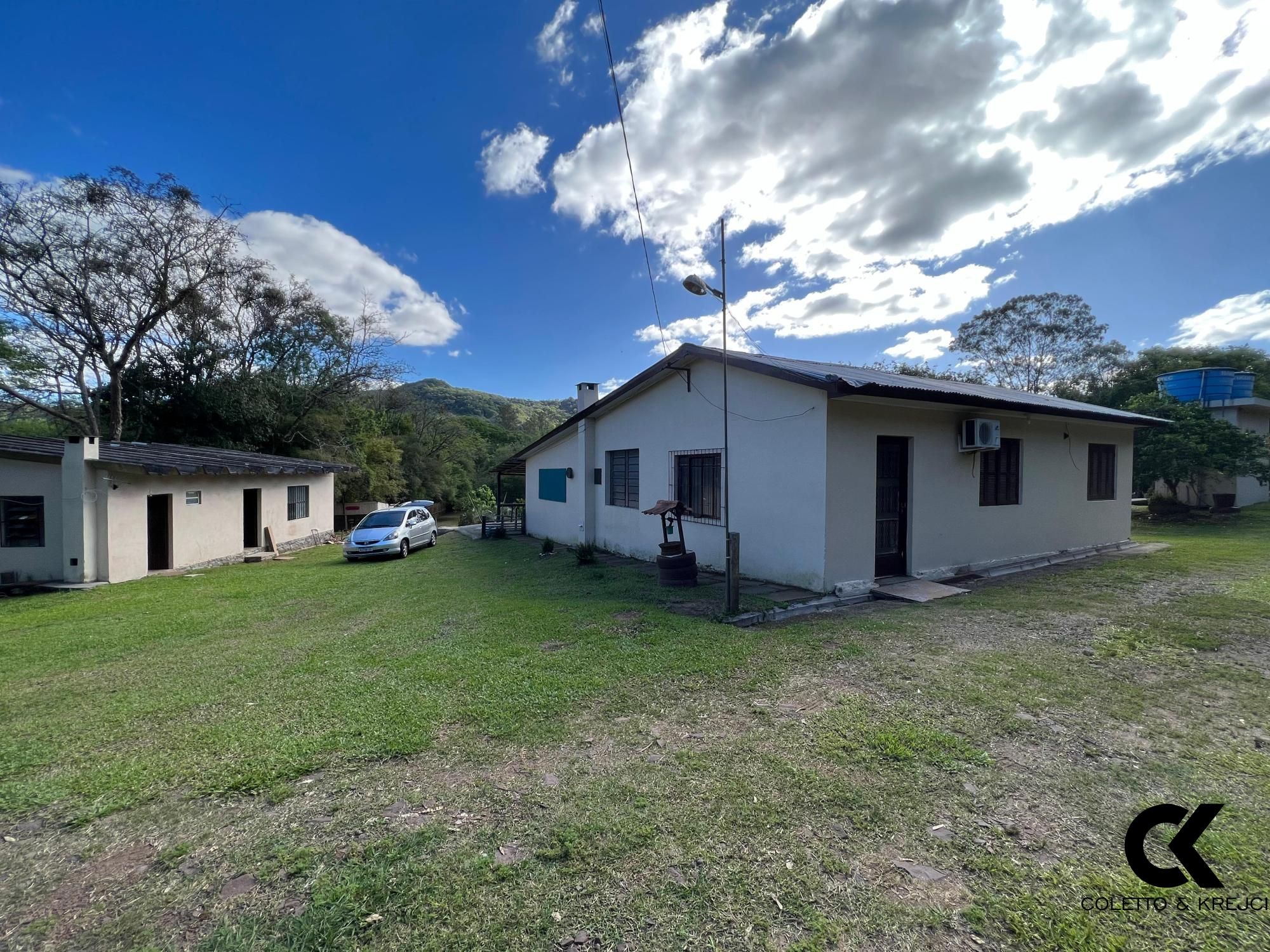 Sítio à venda com 2 quartos, 88m² - Foto 4