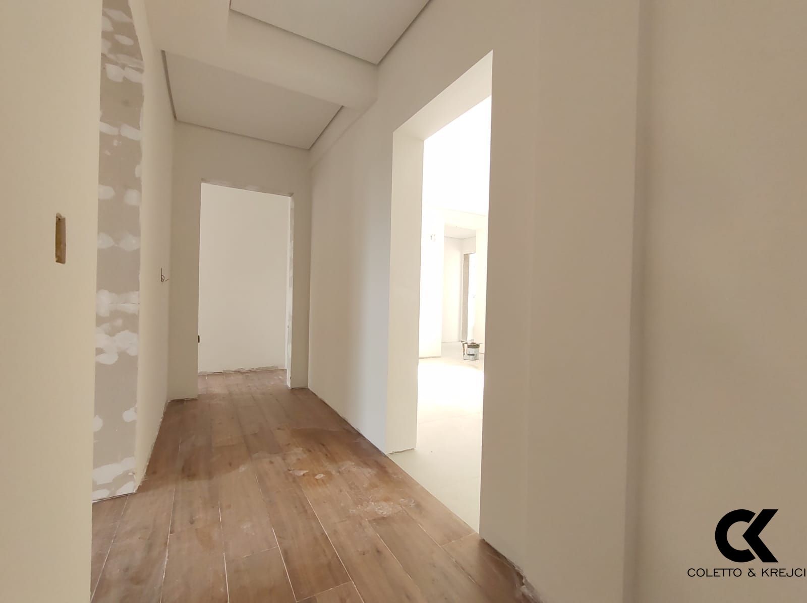 Apartamento à venda com 3 quartos, 108m² - Foto 9