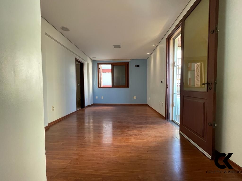 Apartamento à venda com 4 quartos, 141m² - Foto 8