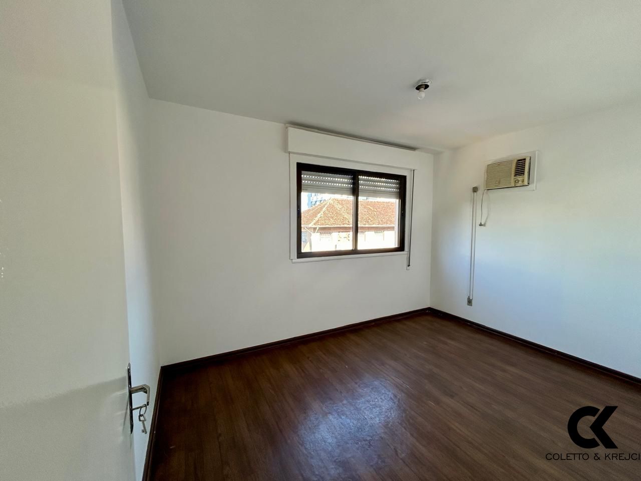 Apartamento à venda com 2 quartos, 64m² - Foto 15