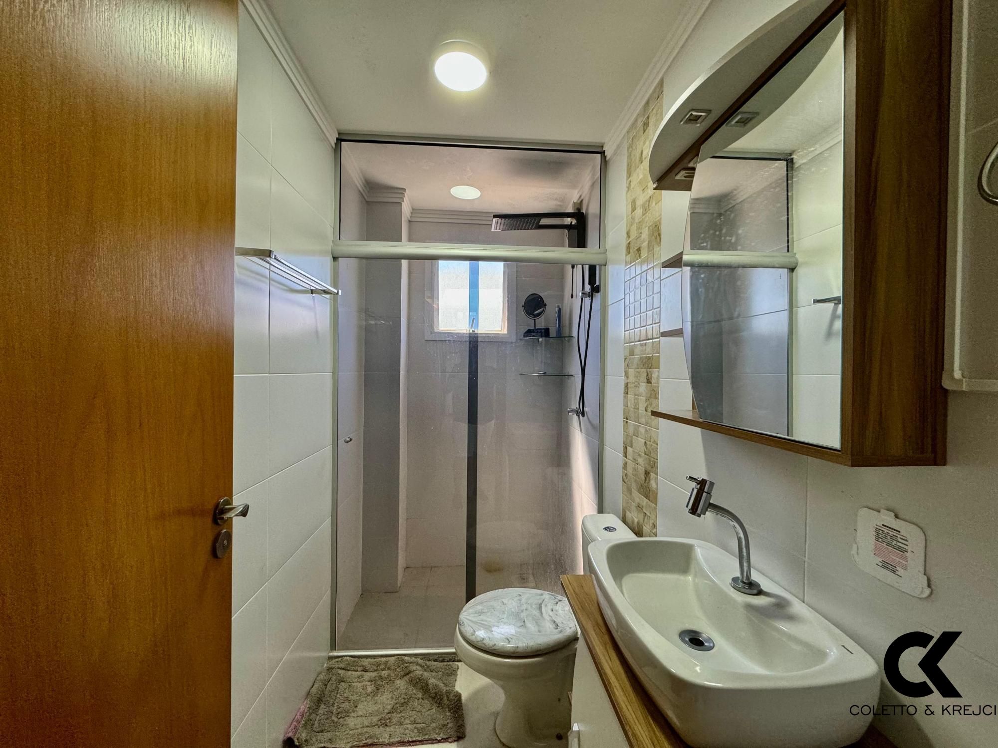 Apartamento à venda com 2 quartos, 67m² - Foto 7