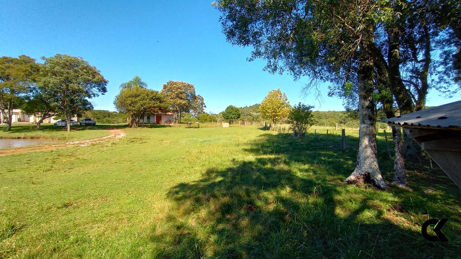 Fazenda à venda com 2 quartos, 40000m² - Foto 3