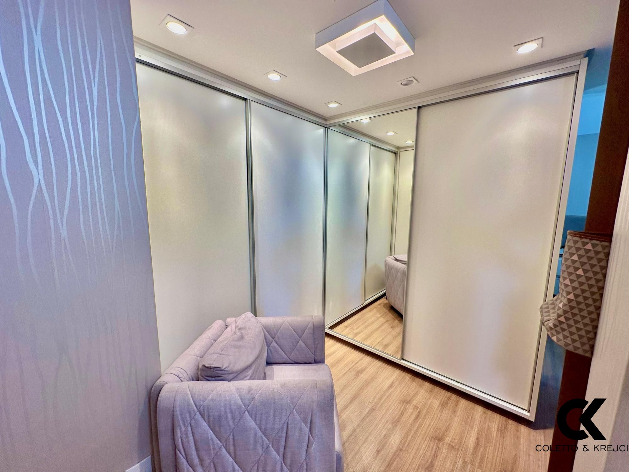 Apartamento à venda com 3 quartos, 135m² - Foto 12