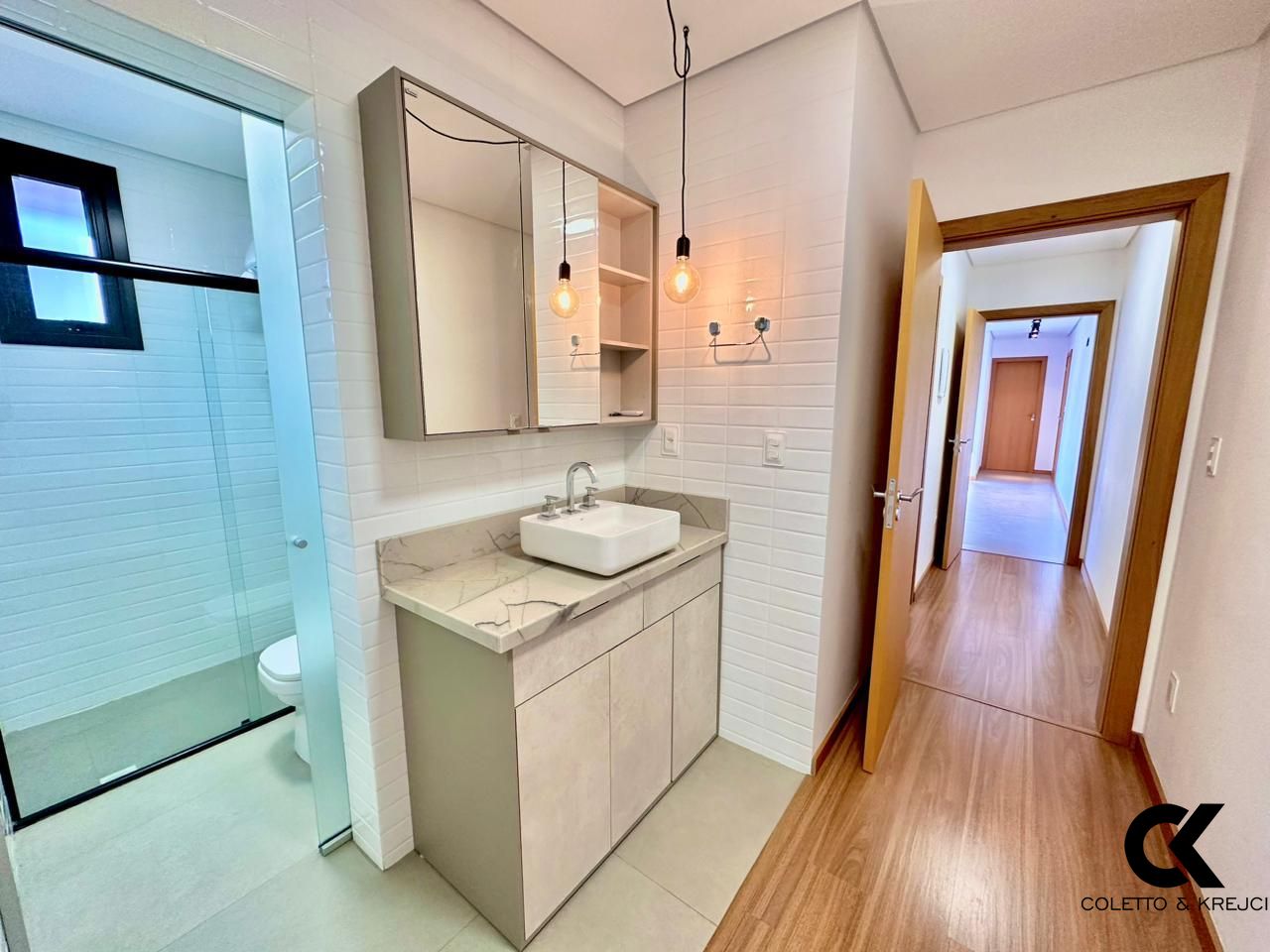 Apartamento à venda com 2 quartos, 95m² - Foto 18