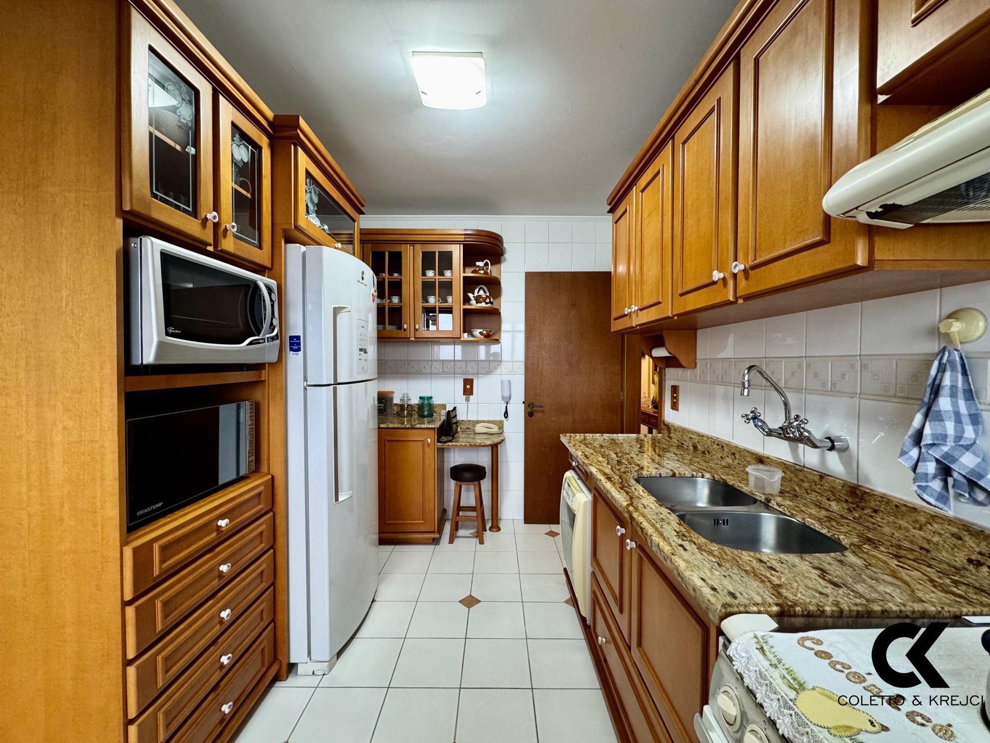 Apartamento, 3 quartos, 203 m² - Foto 17