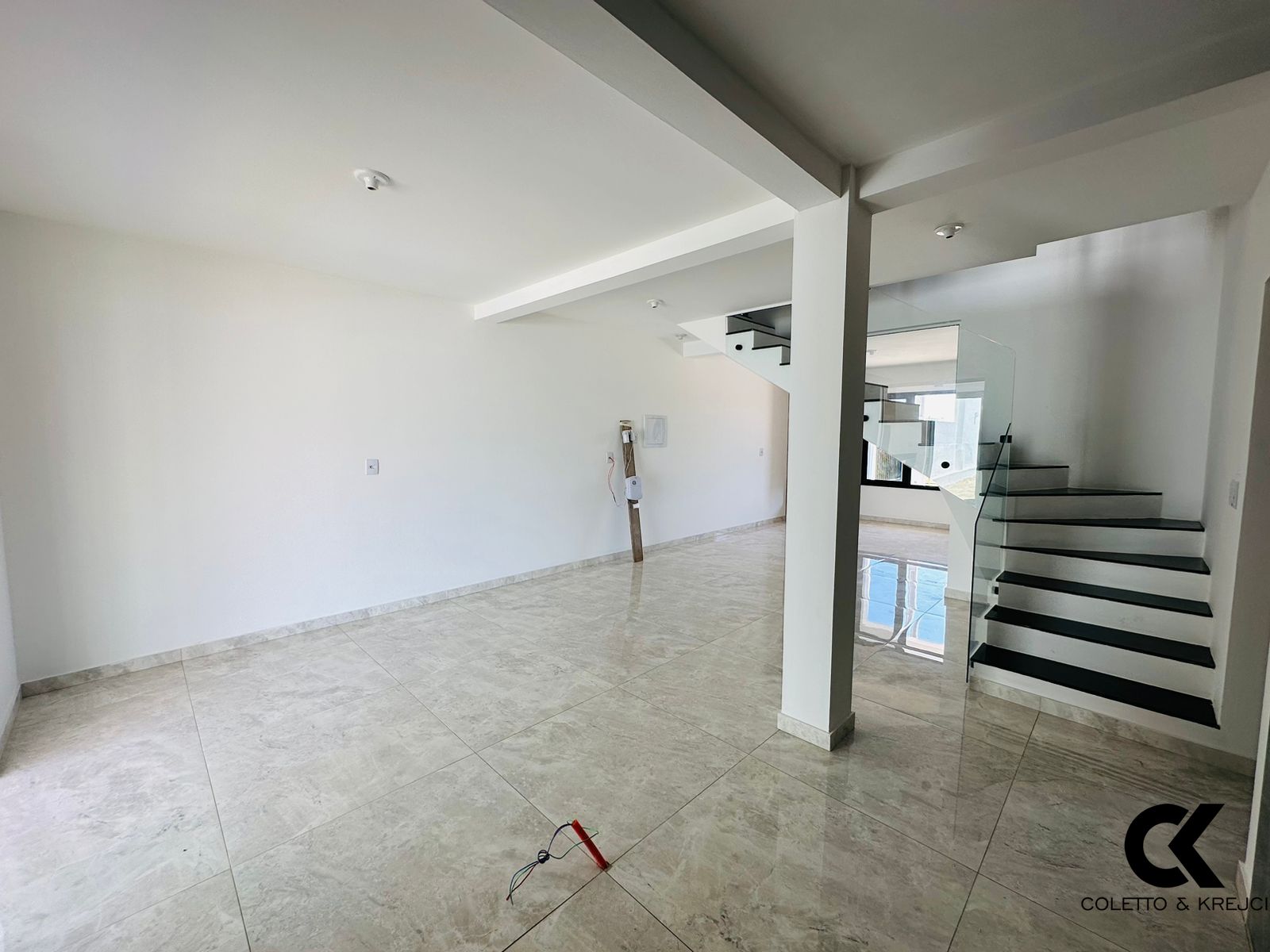 Casa à venda com 3 quartos, 143m² - Foto 9