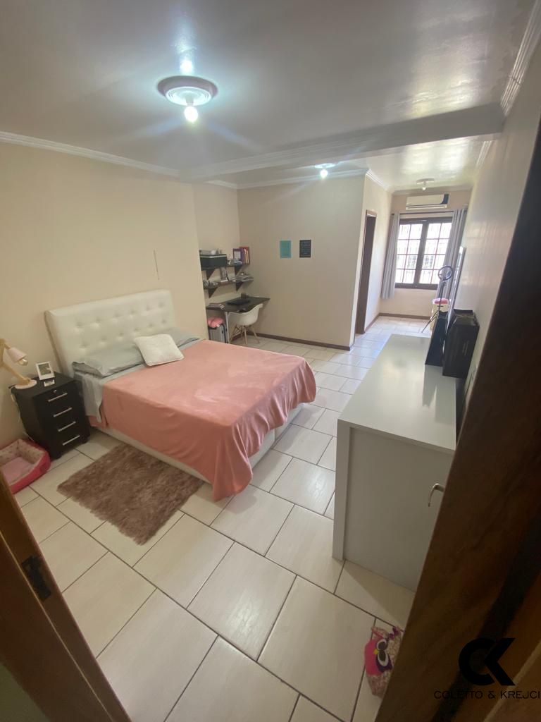 Casa à venda com 2 quartos, 120m² - Foto 8