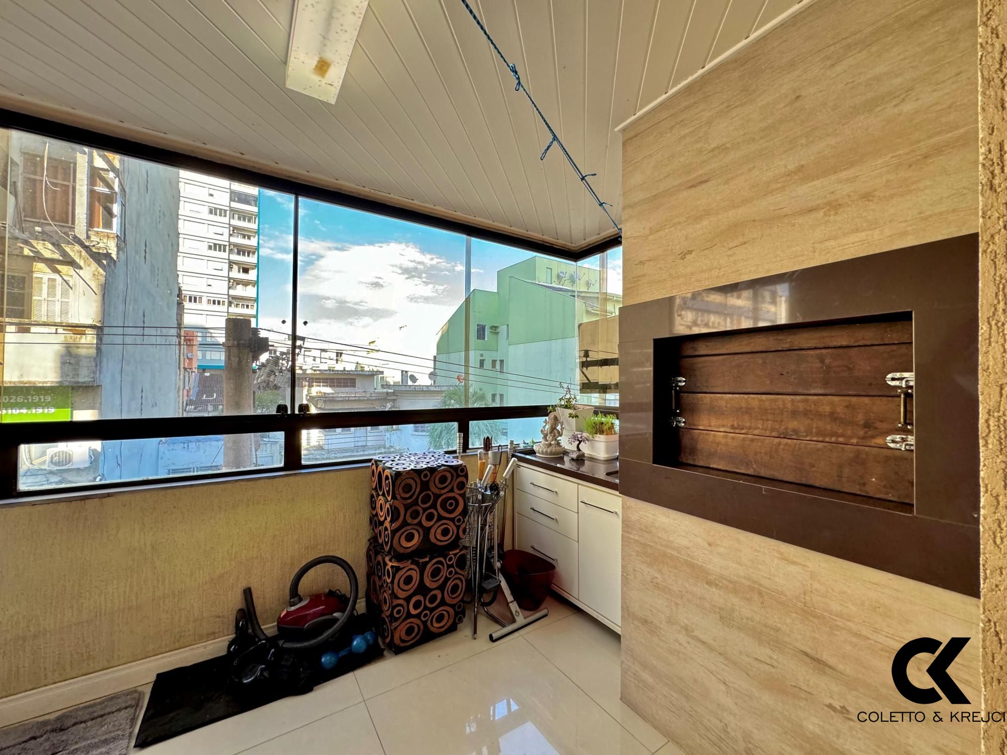 Apartamento à venda com 3 quartos, 114m² - Foto 6