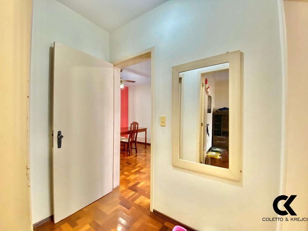 Apartamento à venda com 2 quartos, 78m² - Foto 13