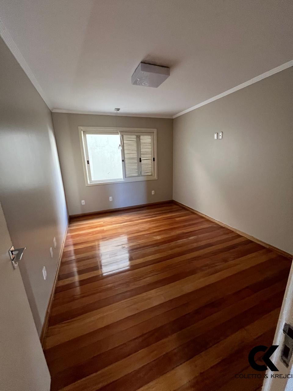 Casa, 4 quartos, 290 m² - Foto 17