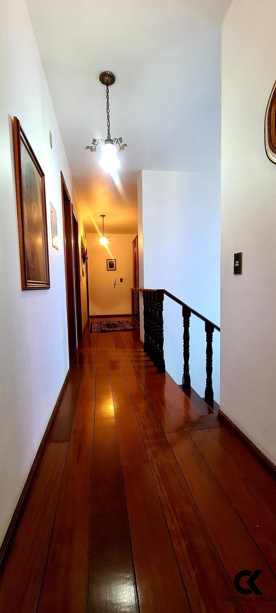 Casa à venda com 4 quartos, 350m² - Foto 18