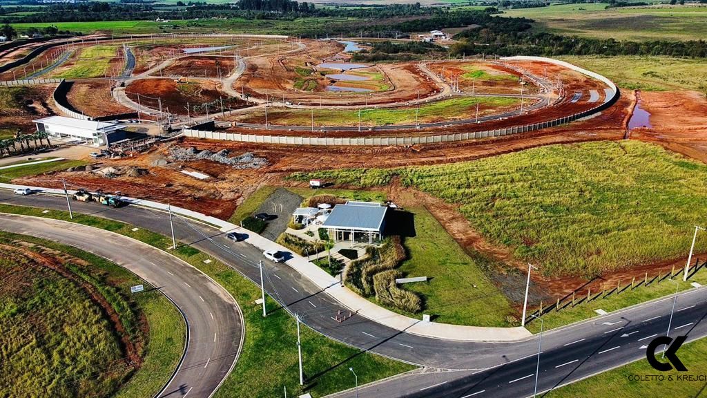 Terreno, 302 m² - Foto 1