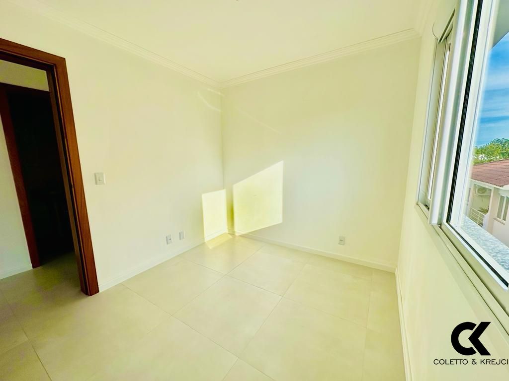 Apartamento à venda com 2 quartos, 60m² - Foto 5