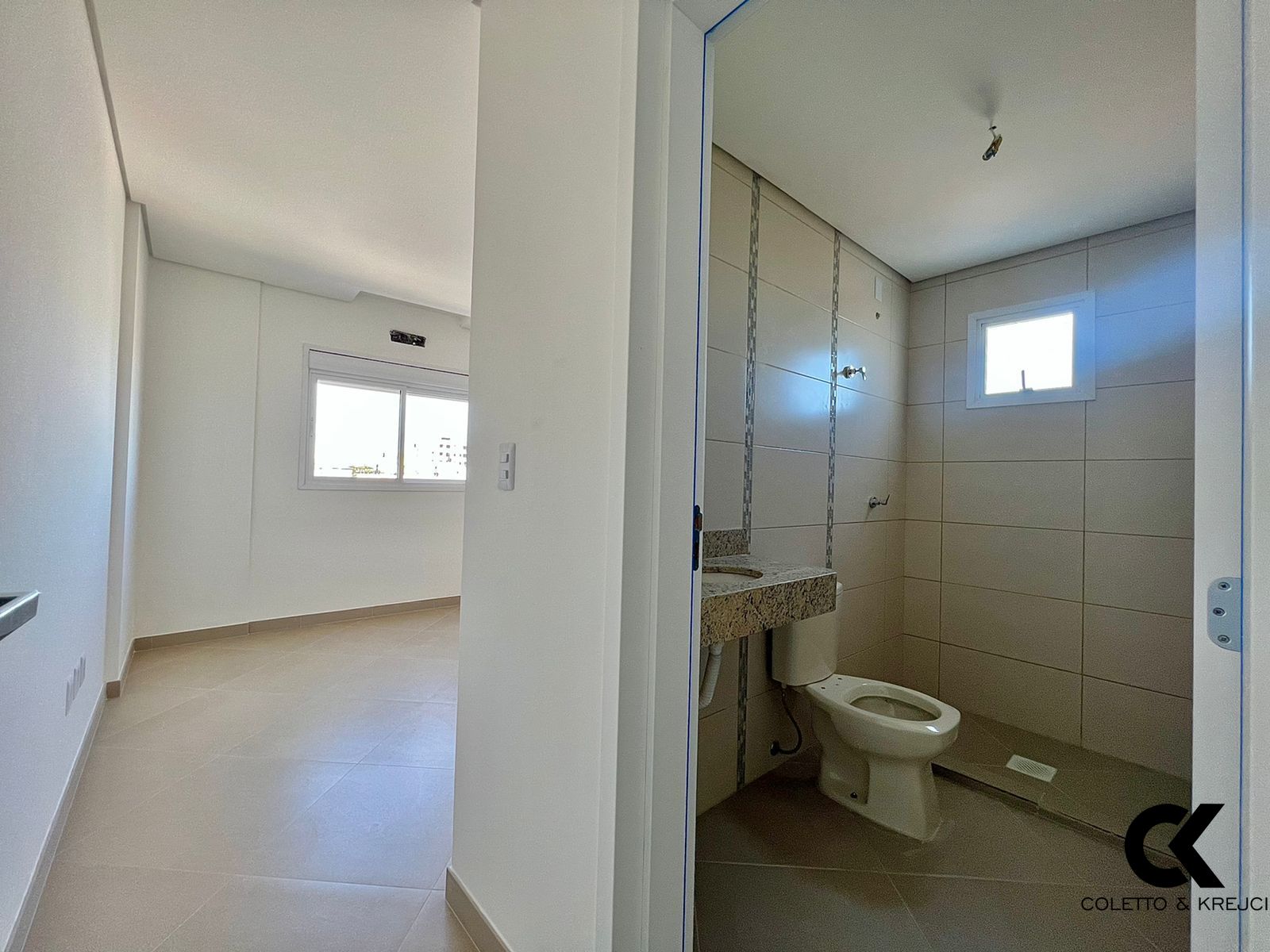 Apartamento à venda com 2 quartos, 76m² - Foto 6