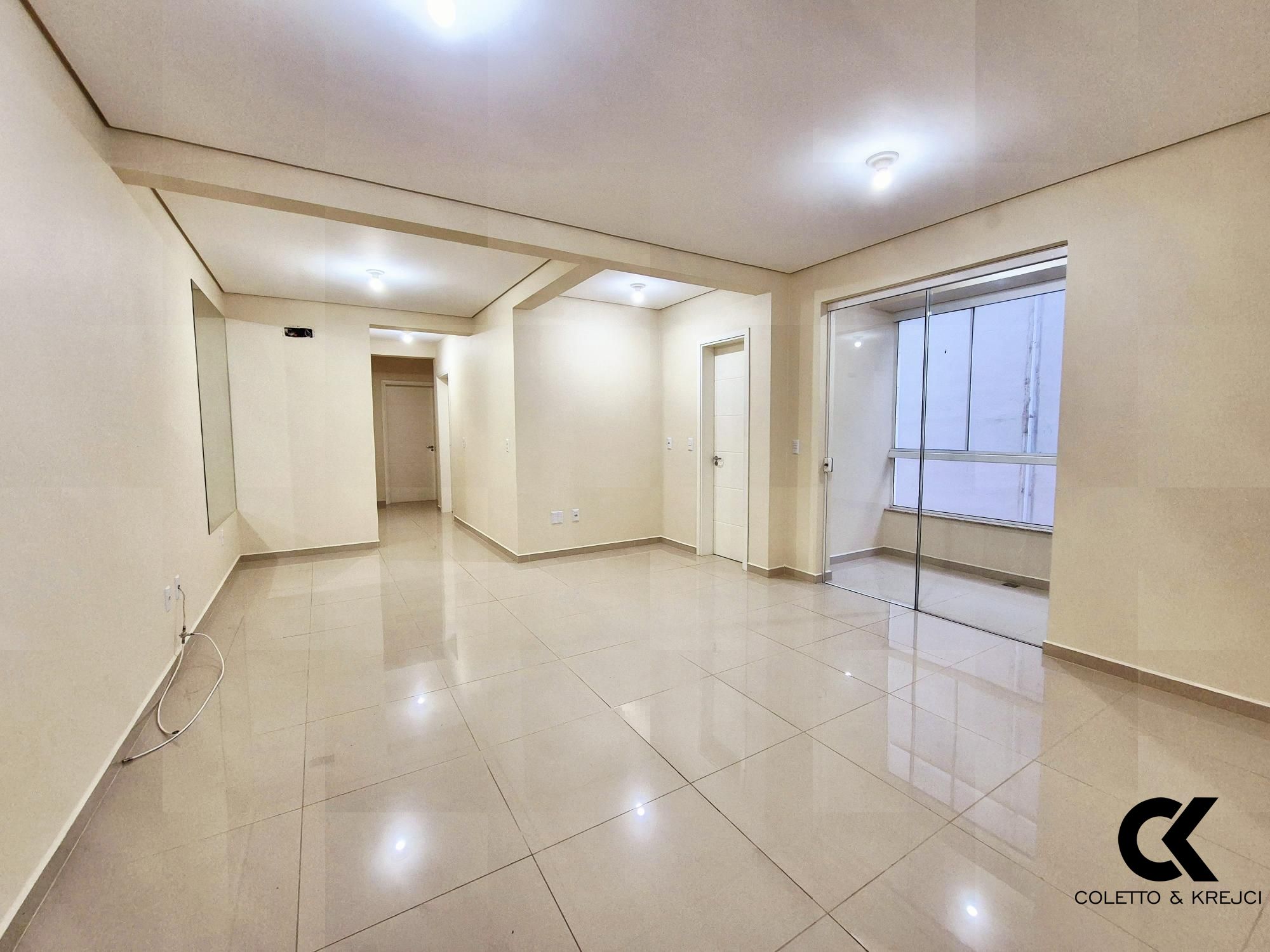 Apartamento, 2 quartos, 78 m² - Foto 1