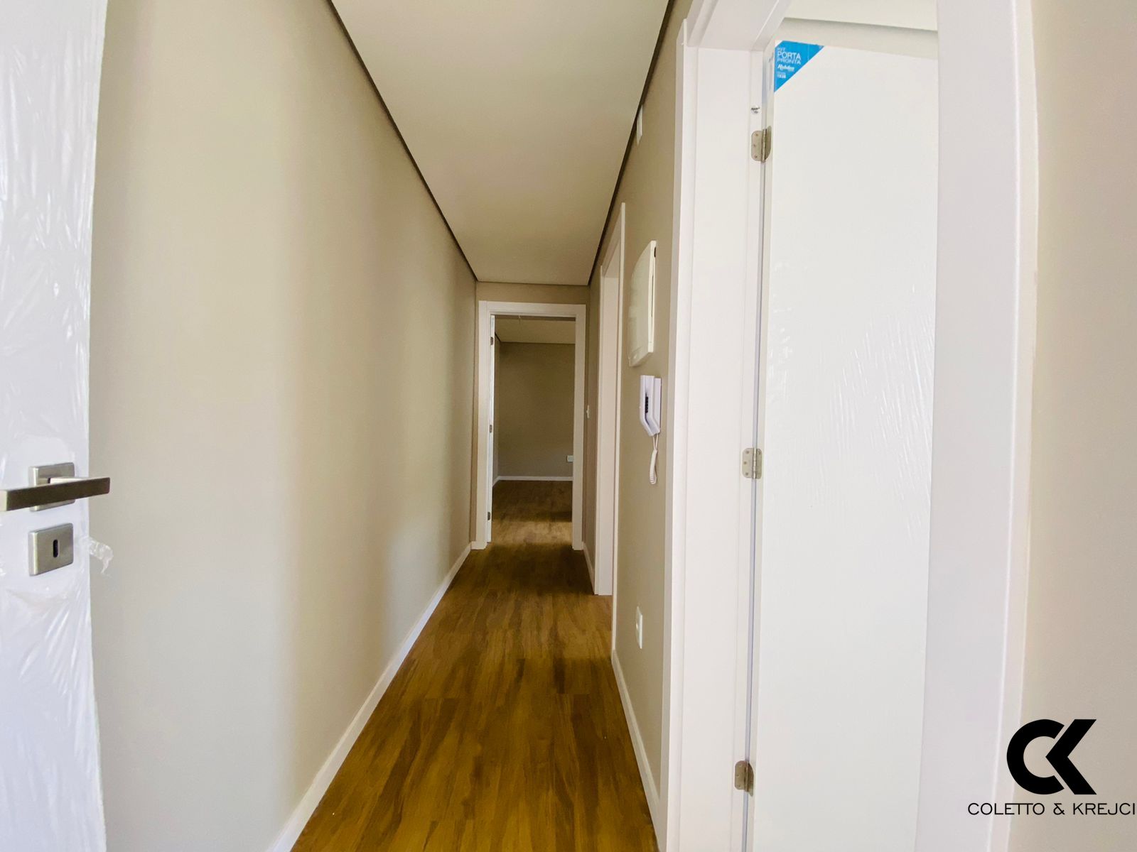 Apartamento à venda com 2 quartos, 94m² - Foto 8